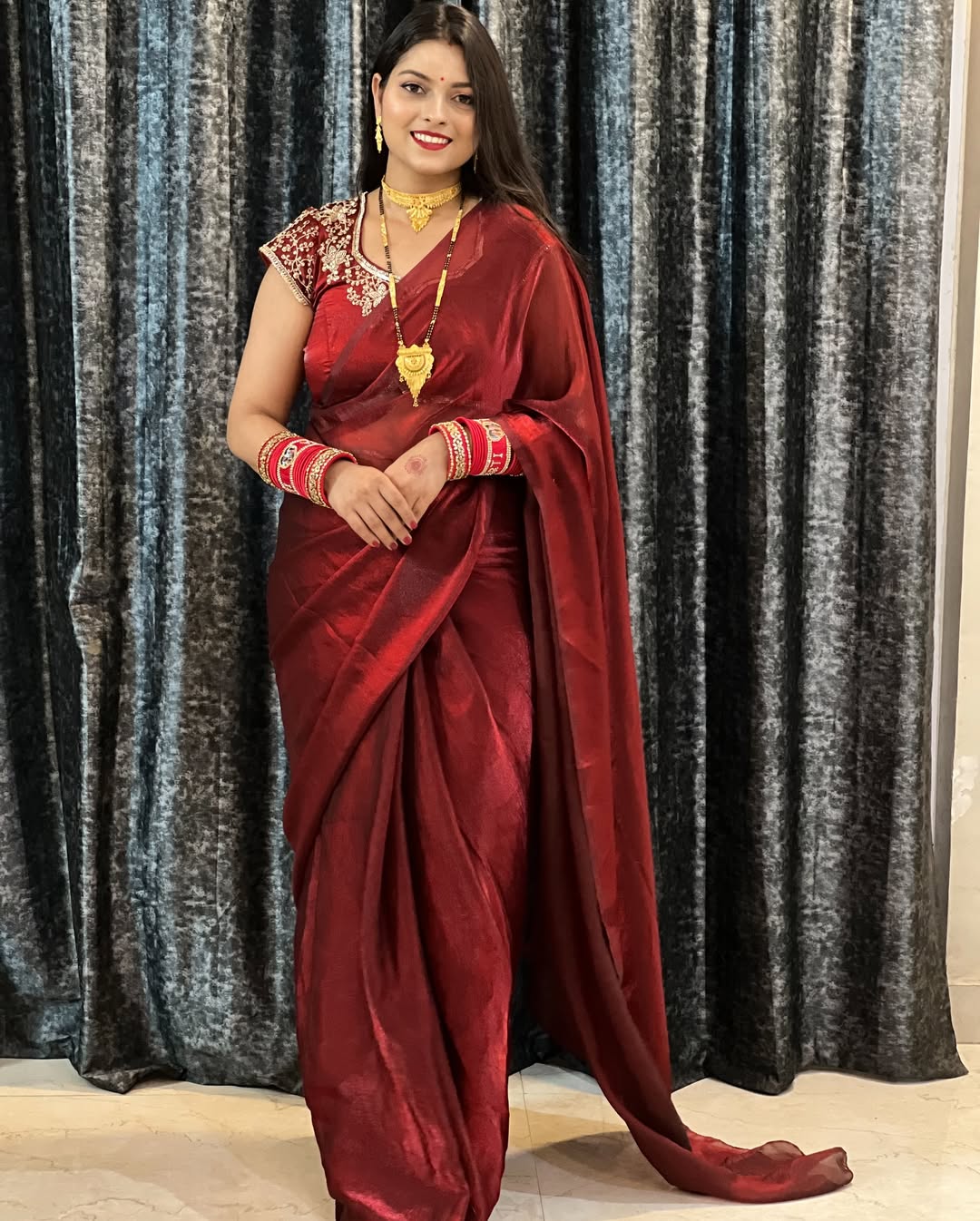 Party Wear Fendy Silk Saree Beads Work Stitch Blouse
