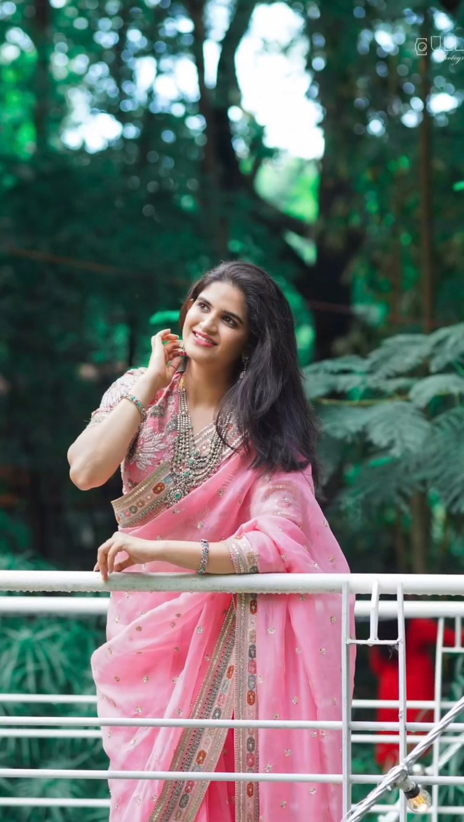 Looking some one for this same colour beautiful Designer Saree on Havy Organza Silk - Lookcollection