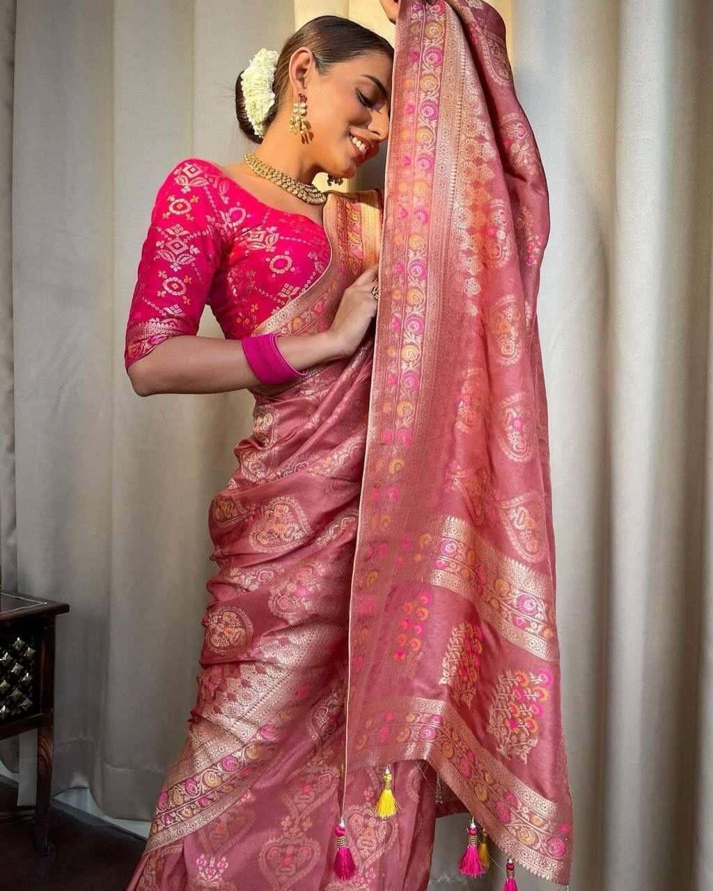 BEAUTIFUL RICH PALLU & JACQUARD WORK ON ALL OVER THE SAREE.