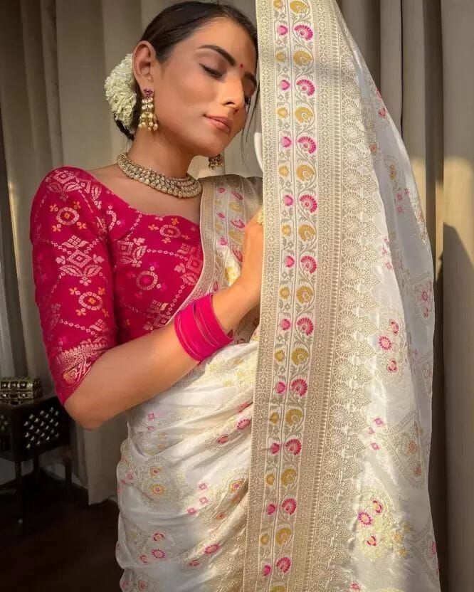 BEAUTIFUL RICH PALLU & JACQUARD WORK ON ALL OVER THE SAREE.