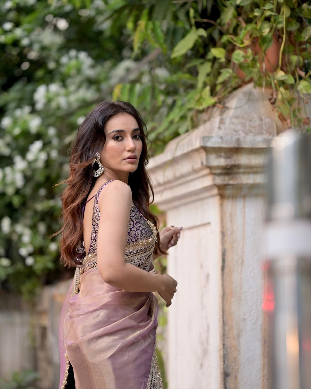 Presenting some premium designer Soft Twil net saree
