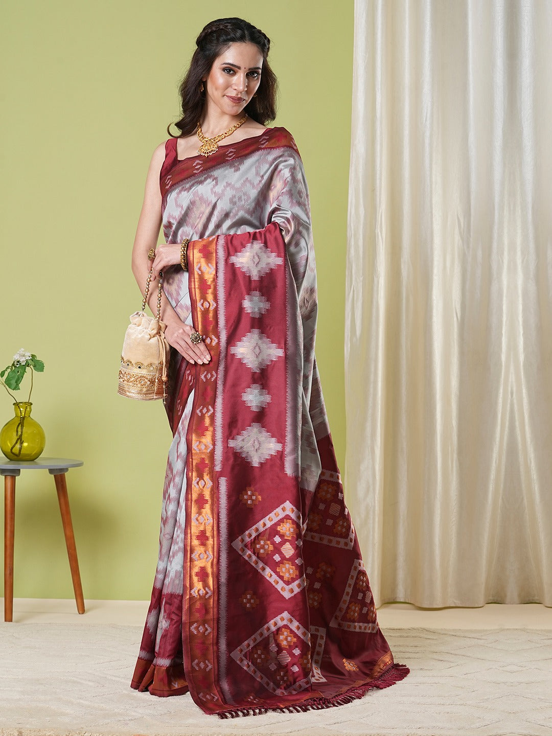 Premium Handloom Weaving Silk Saree
