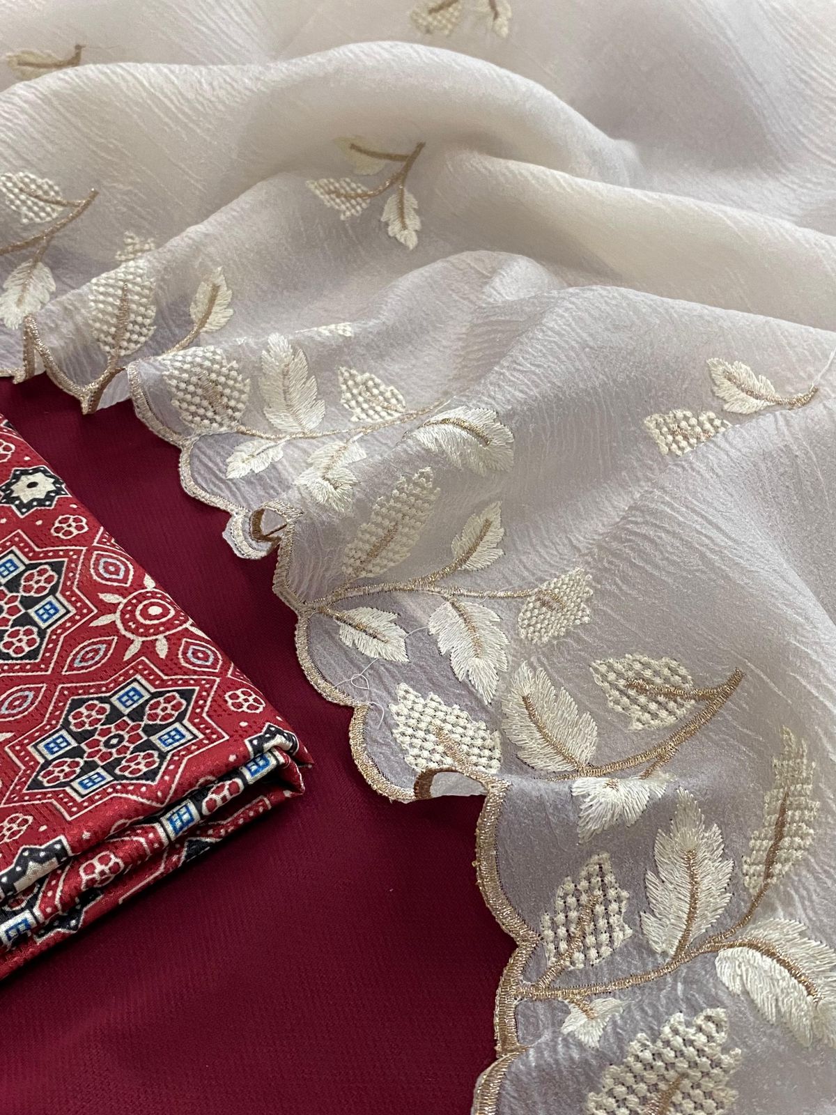 Premium Crunchy Fabric Saree with Peacock Design & Rich Multi-Thread Embroidery