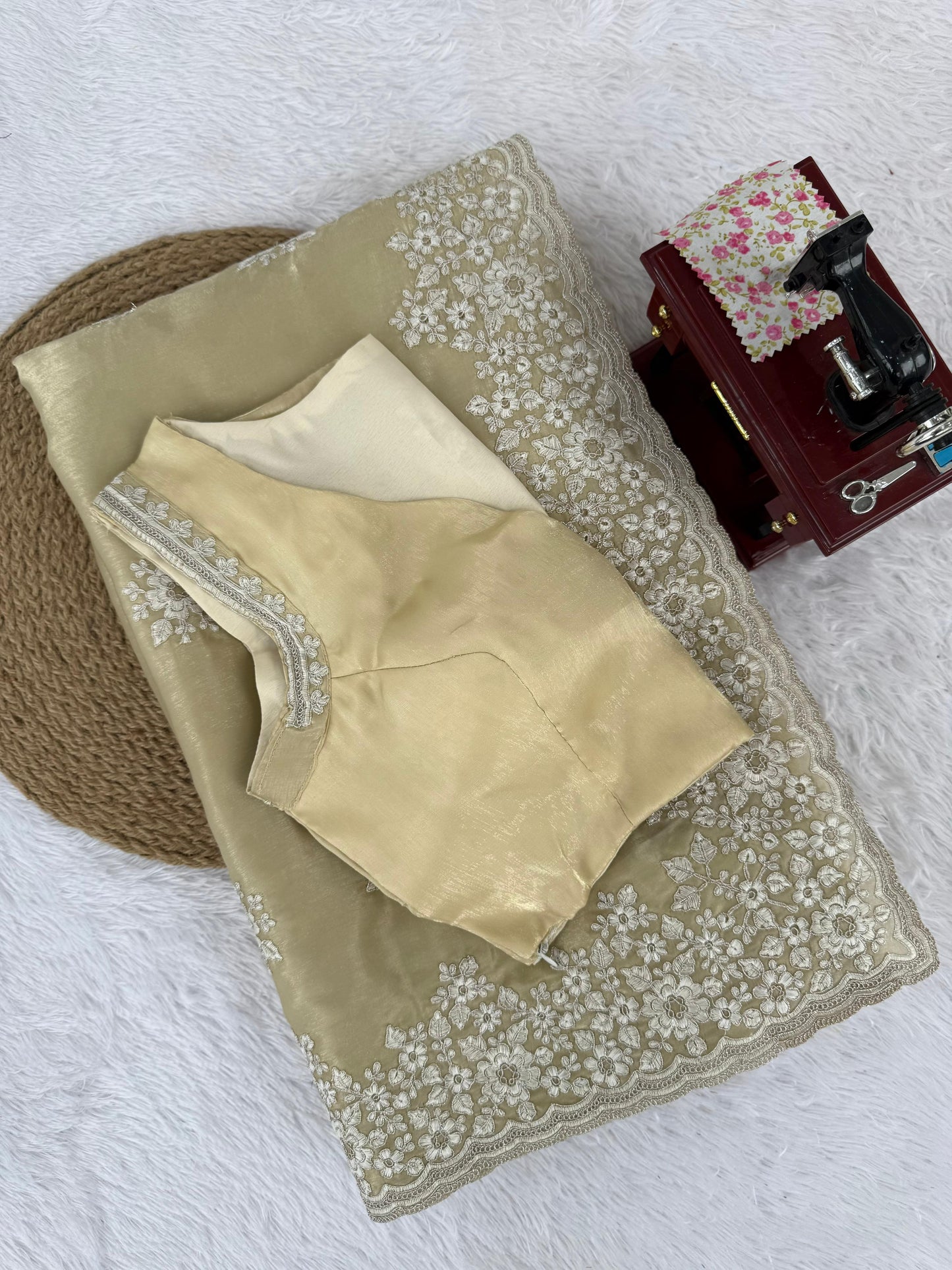 Premium Jimmy Chu Saree Set Elegance in Every Thread