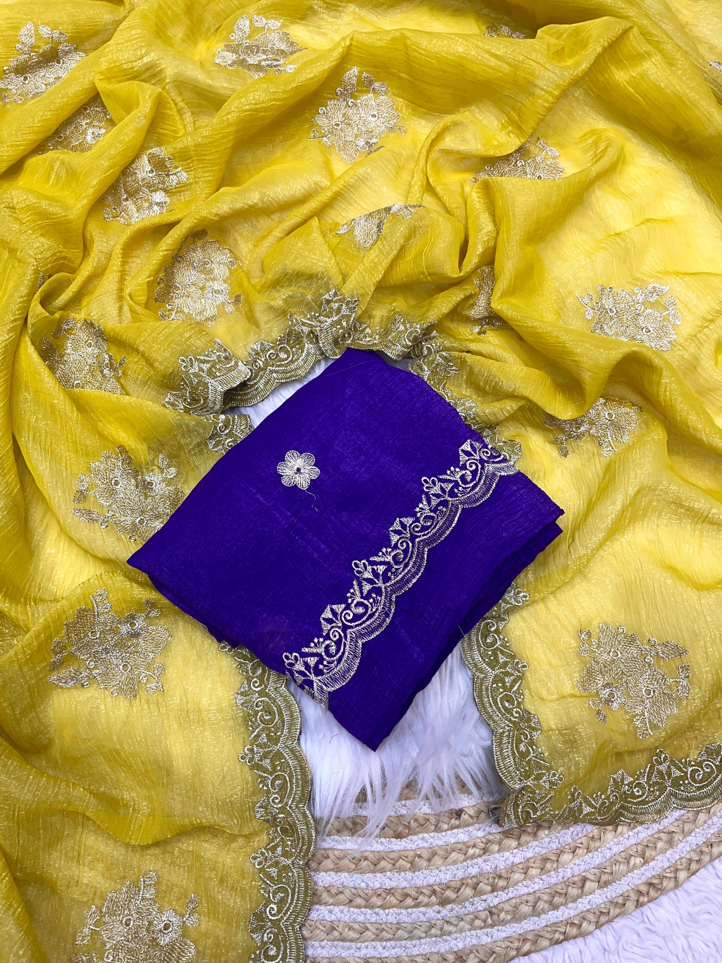Elegant Soft Carnchy Chiffon Saree