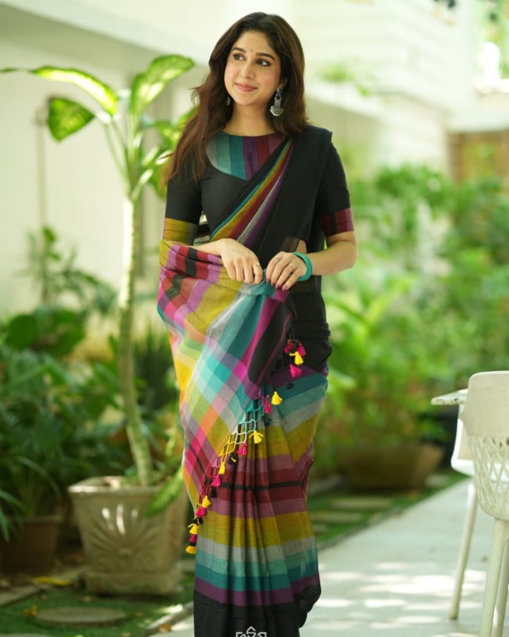 Soft Lightweight Pure Mul Mul Khadi Cotton Saree