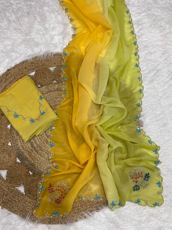 Premium Crunchy Silk Saree with Shaded Color Effect & Intricate Khatli Handwork