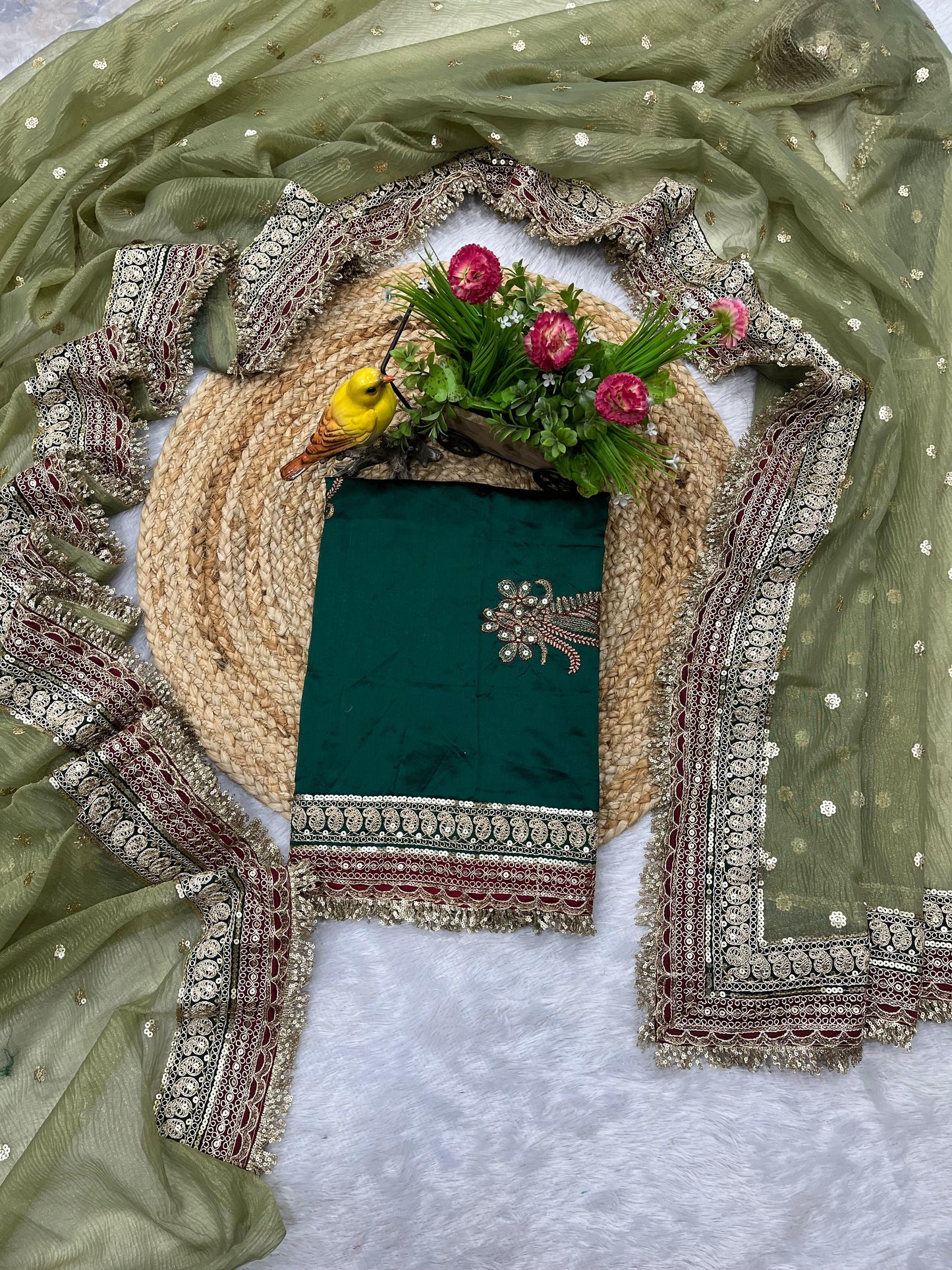 Premium Banarasi Heavy Twill Crush Jari Weave Saree