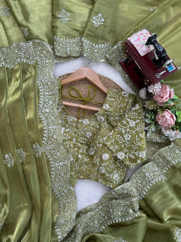 Designer Jimmy Chu Saree – Elegance Redefined