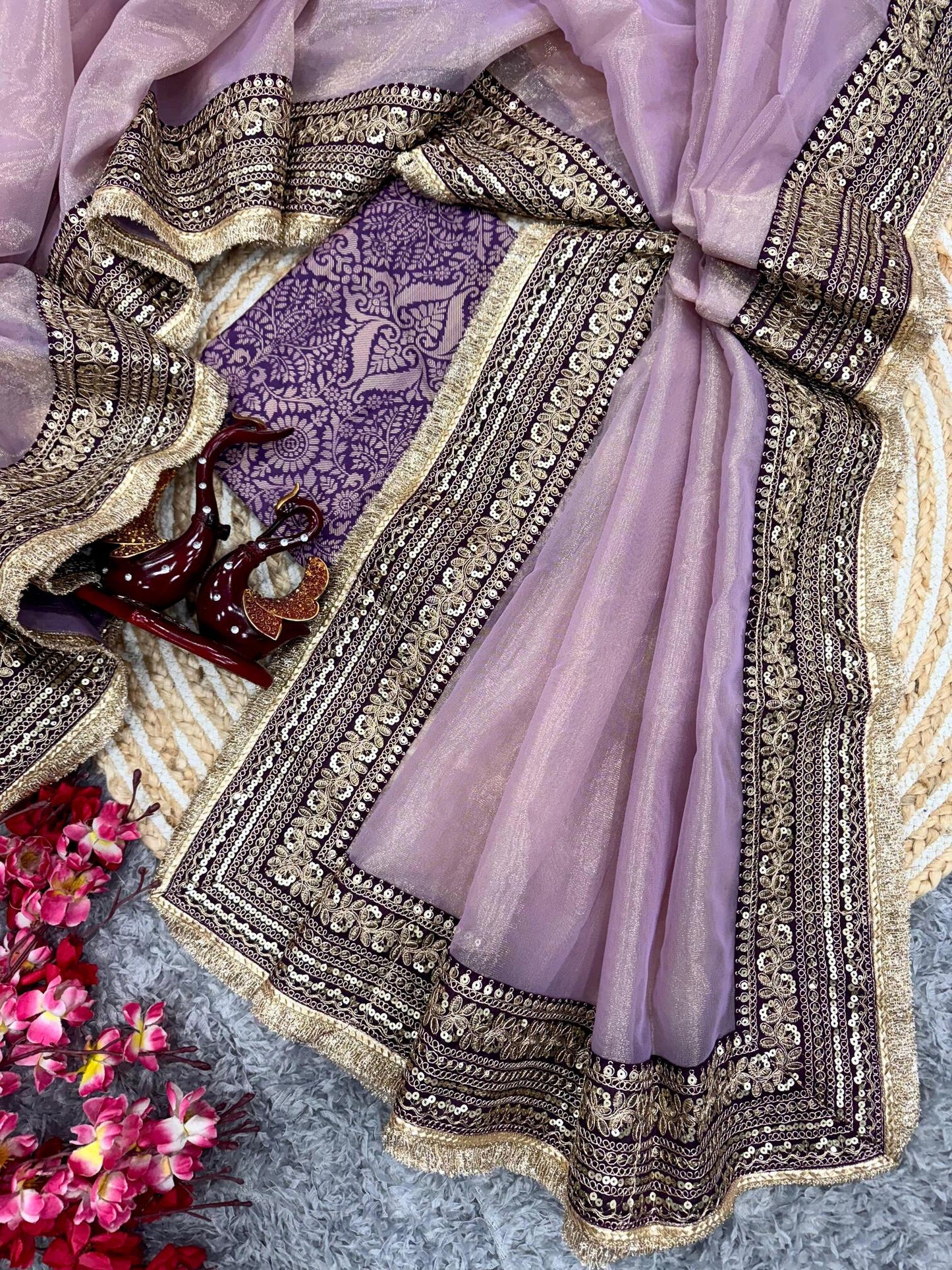 Presenting some premium designer Soft Twil net saree