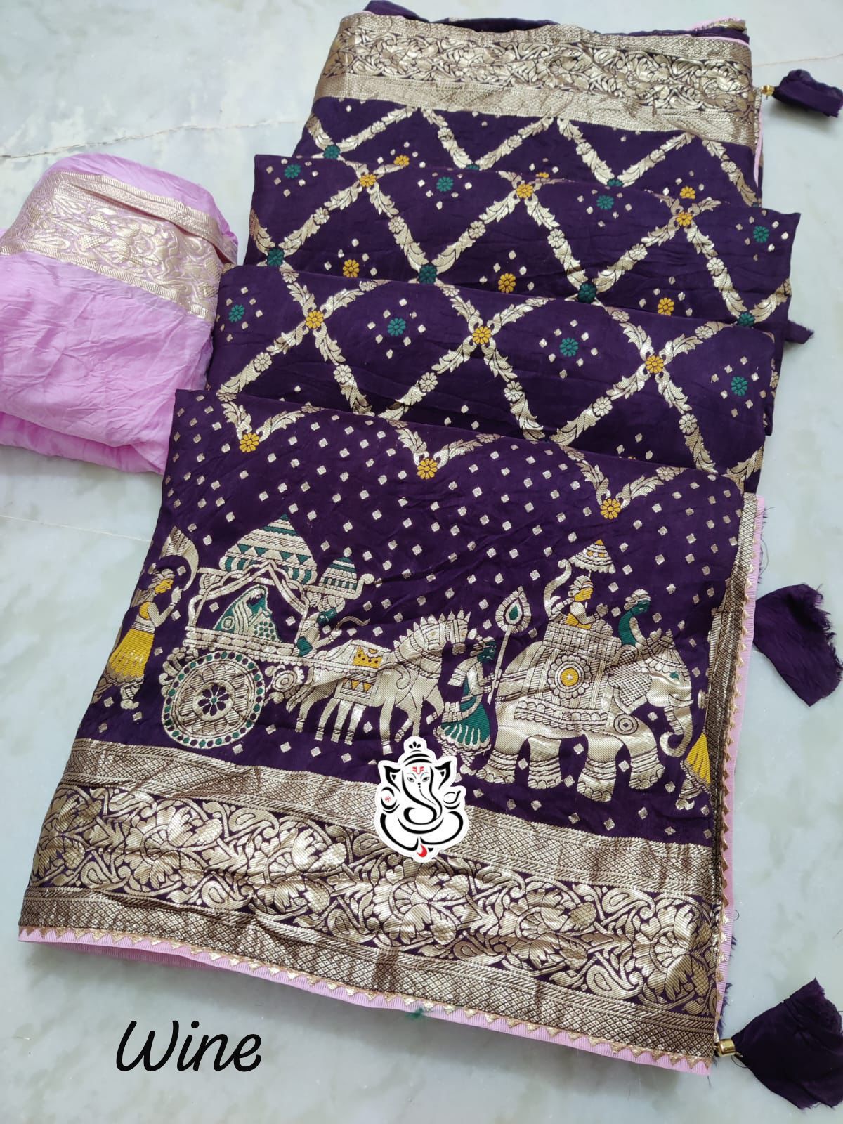 *beautiful color combination Saree for all ladies