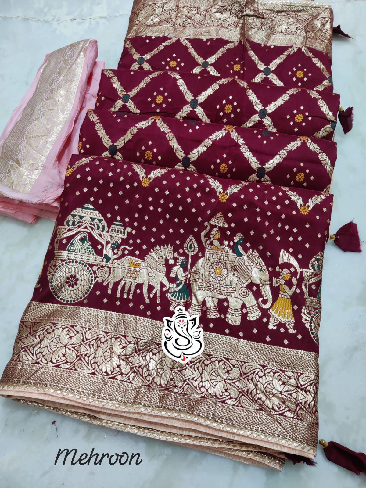 *beautiful color combination Saree for all ladies