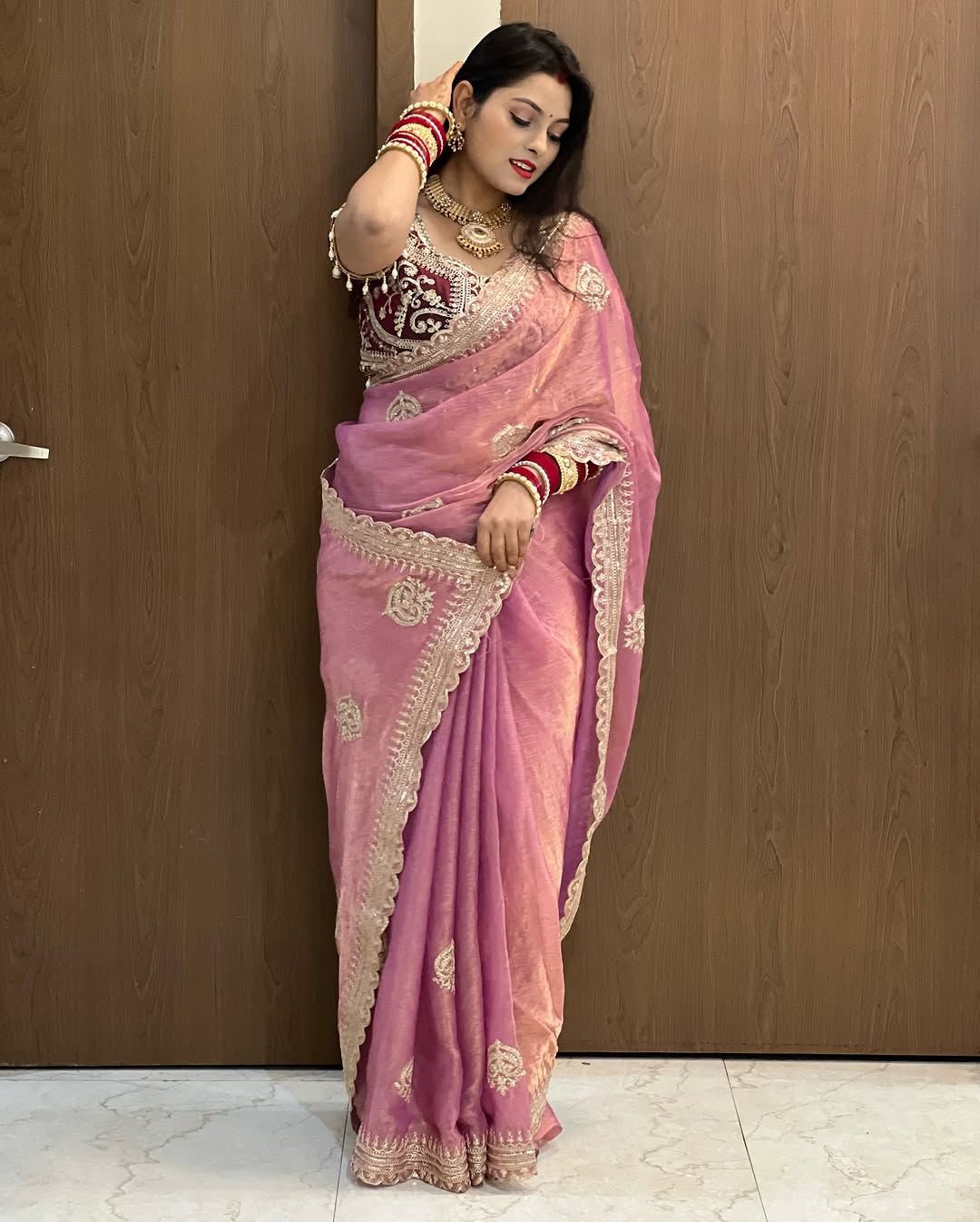 Premium Two-Tone Fendy Chiffon Embroidered Saree