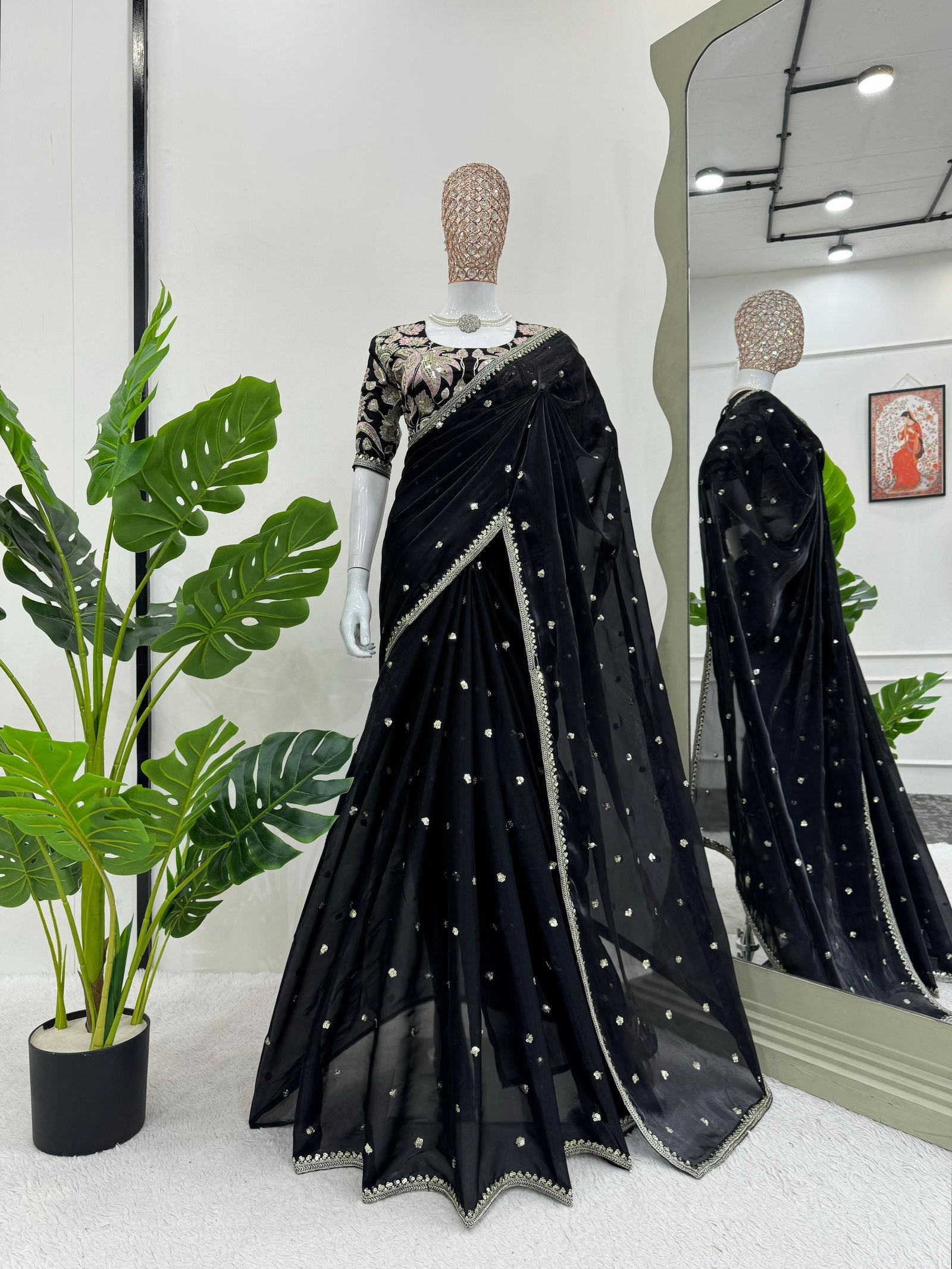Looking some one for this same colour beautiful Designer Saree - Lookcollection