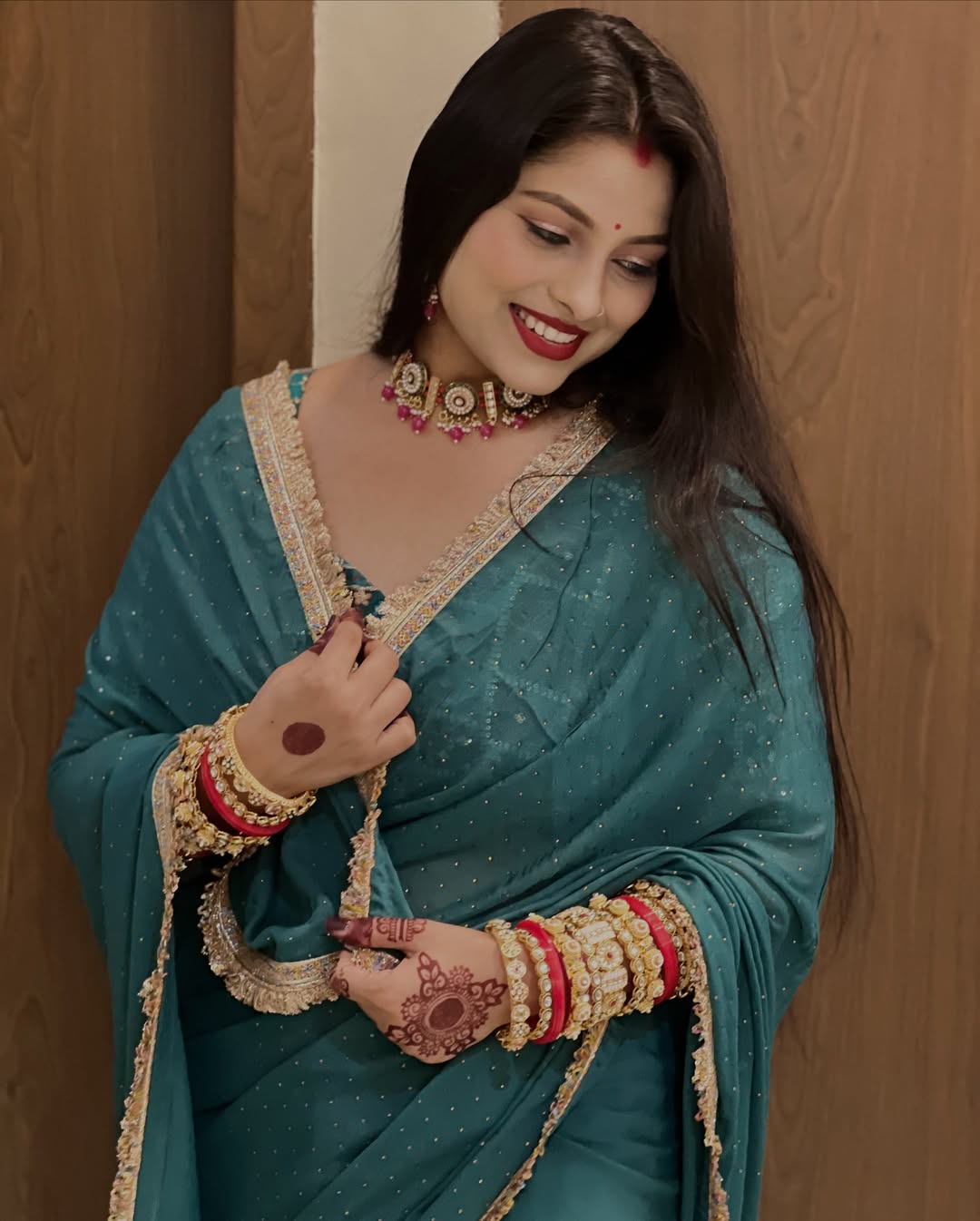 Soft Star Georgette Saree with Jarkan Dot Work & Multicolour Lace