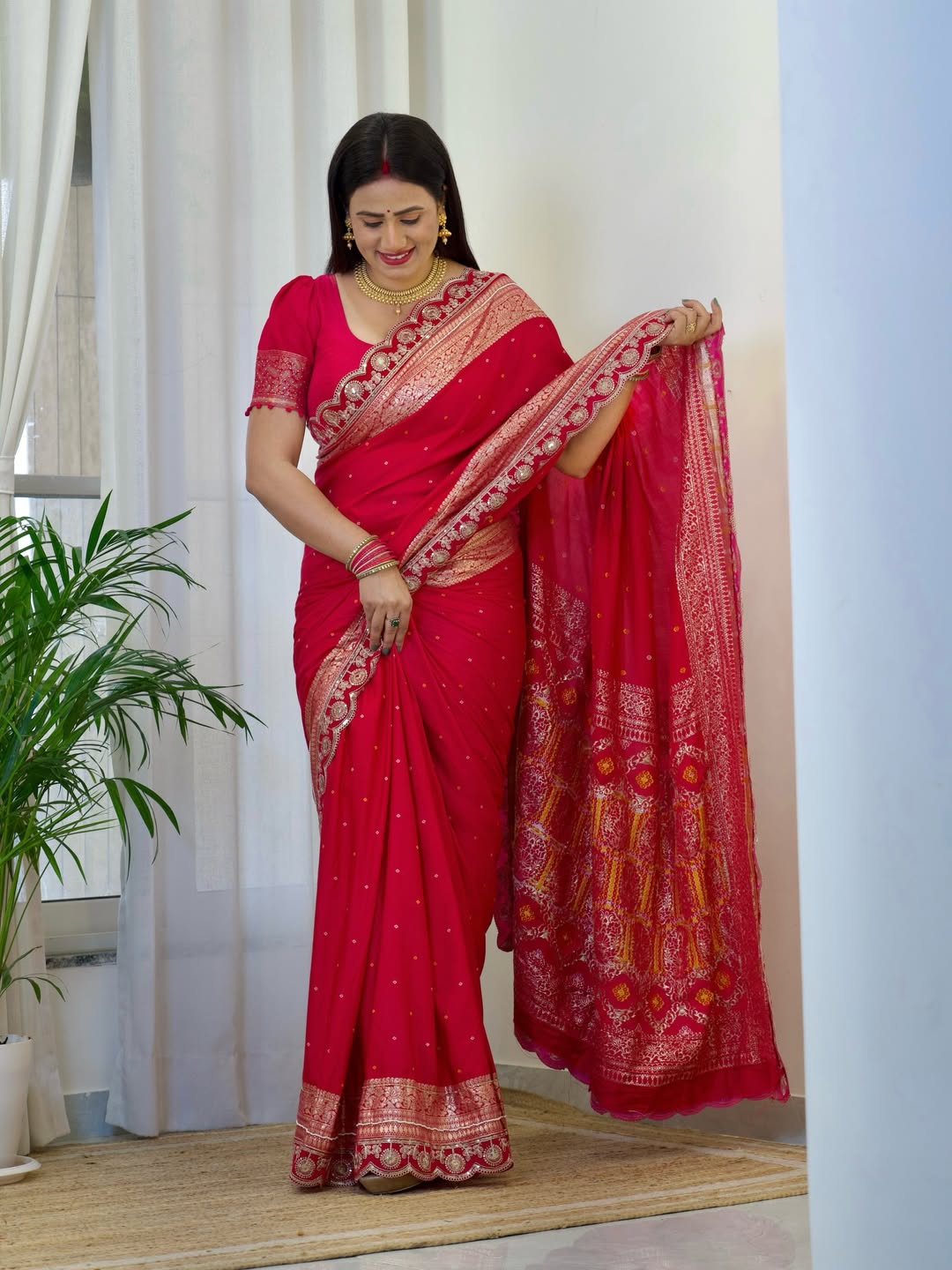 Rich Look Dola Silk Fabrics With Weaving Thread & Zari Work Saree