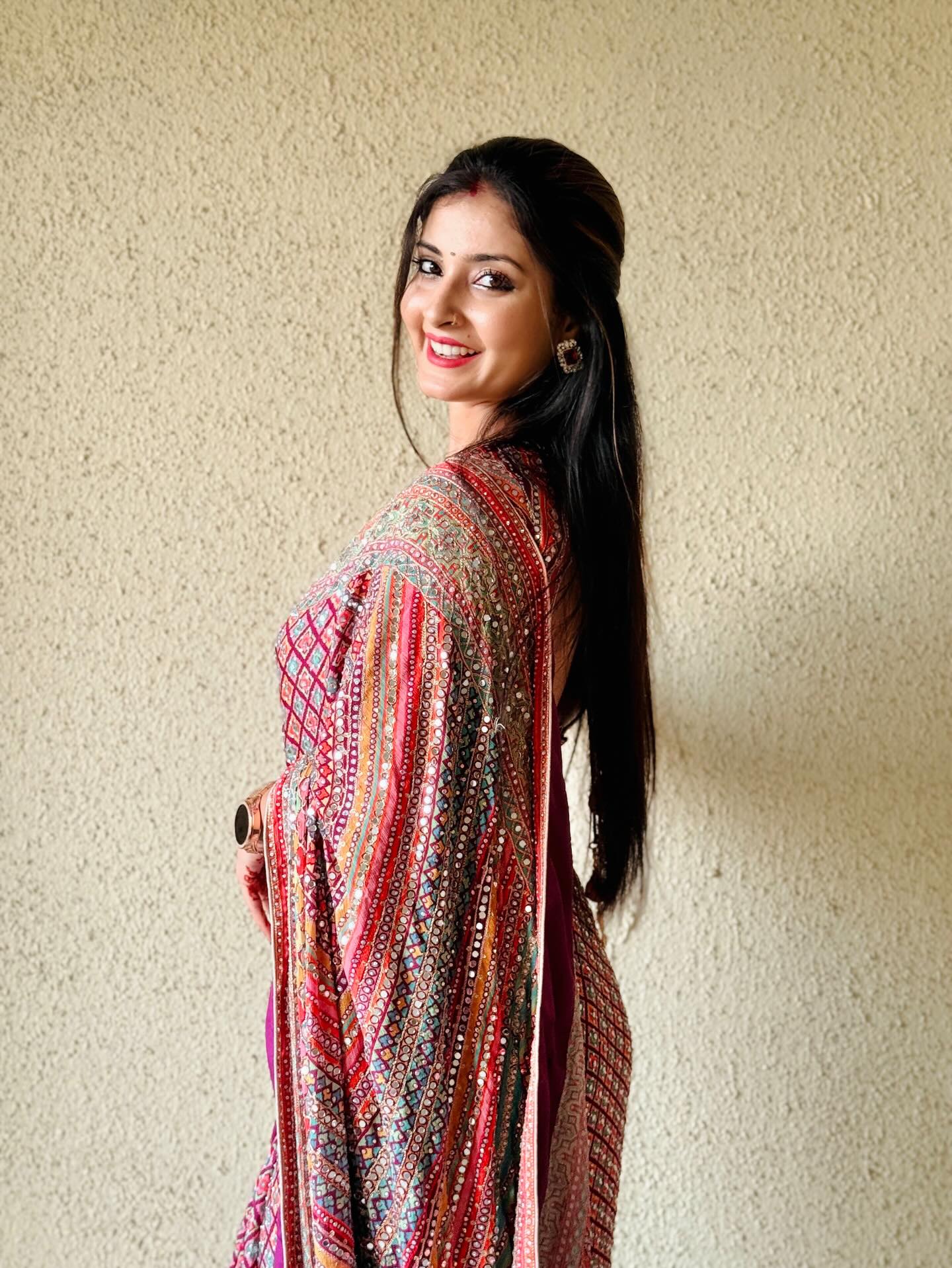 Premium Soft Chinnon Saree with Gold Zari and Real Mirror Work