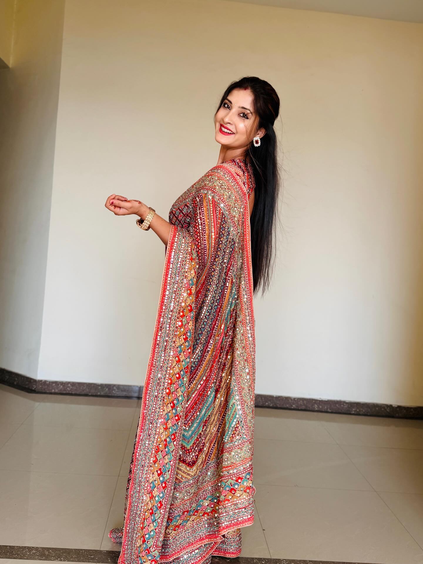 Premium Soft Chinnon Saree with Gold Zari and Real Mirror Work