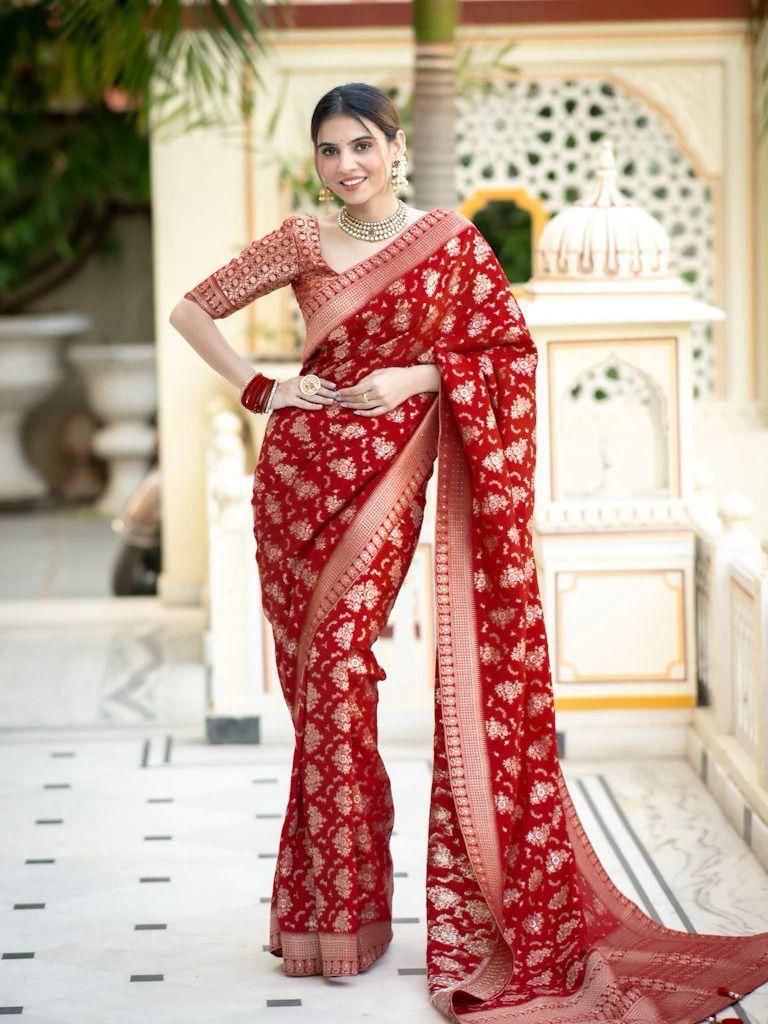 BEAUTIFUL RICH PALLU & JACQUARD WORK ON ALL OVER THE SAREE.