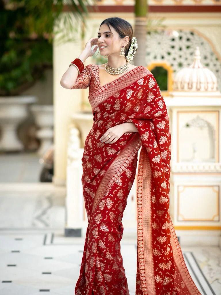 BEAUTIFUL RICH PALLU & JACQUARD WORK ON ALL OVER THE SAREE.