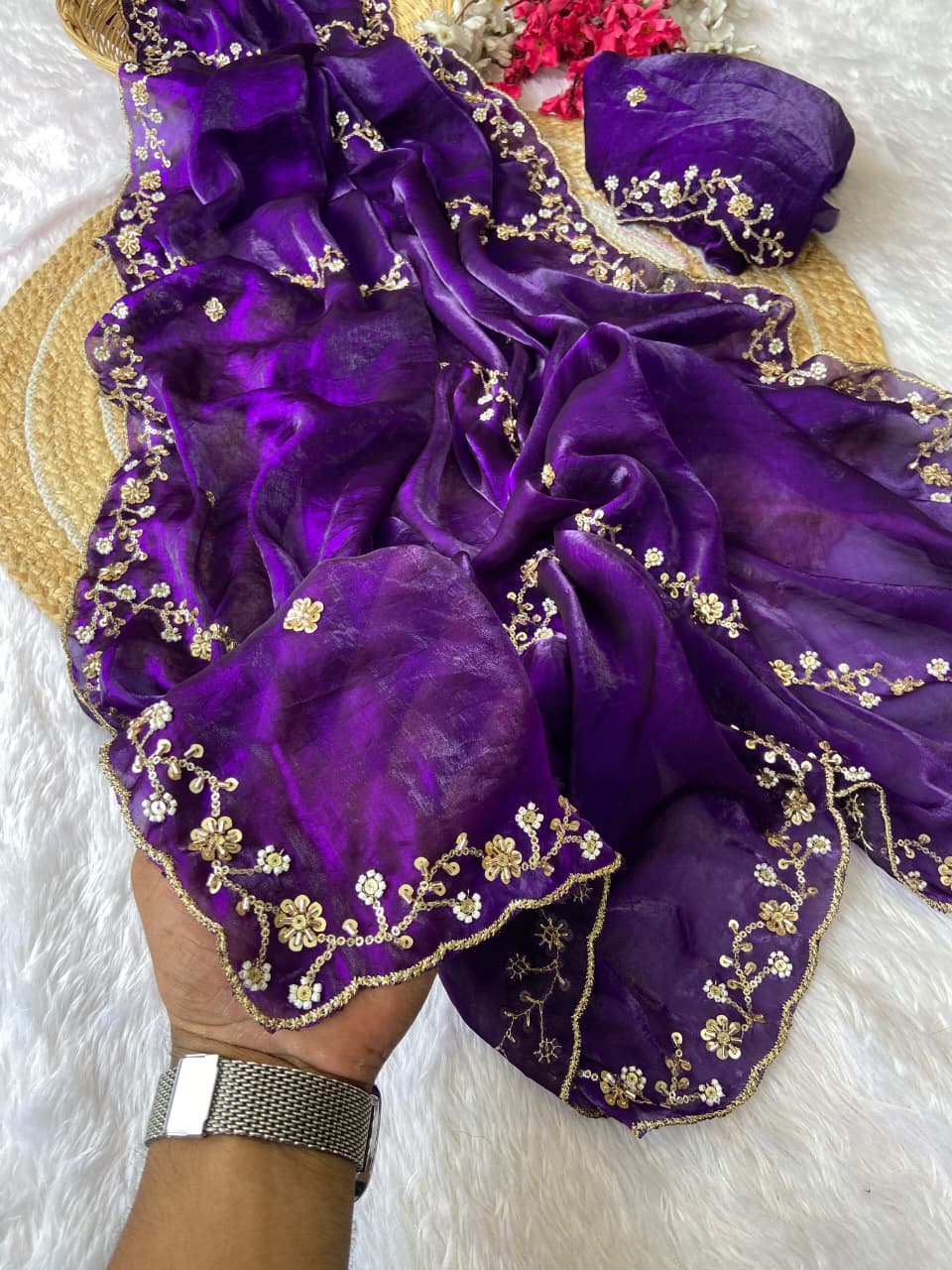 Premium Lightweight Fendy Satin Saree