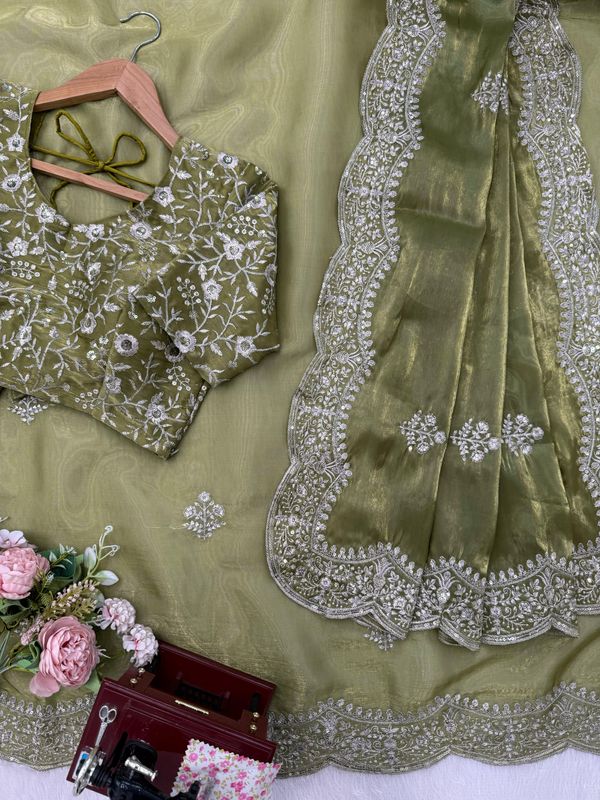 Designer Jimmy Chu Saree – Elegance Redefined