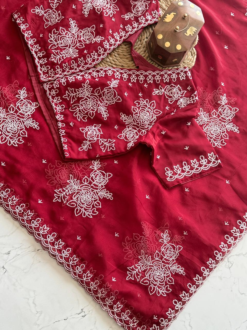 Soft Tebby Organza Saree With Multi-Thread Work