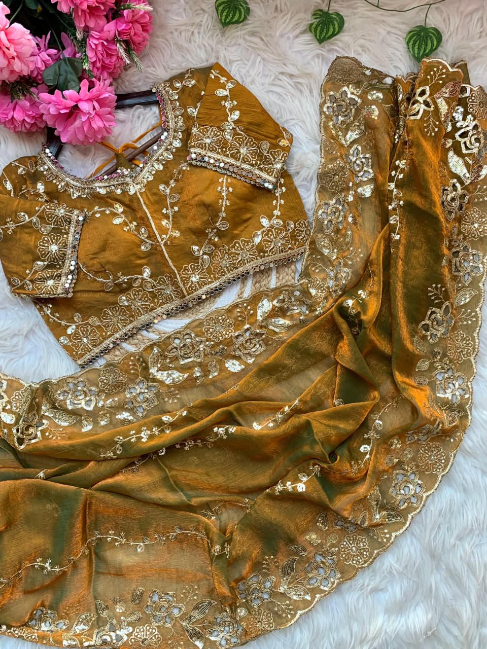 Premium Fendy Chiffon Lehariya Saree with Heavy Cutwork Border