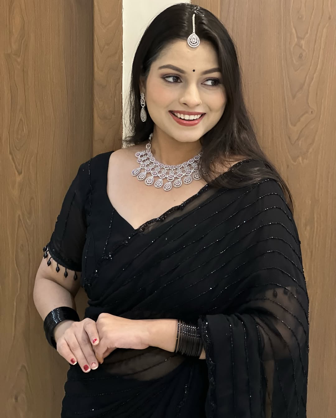 Fox Georgette Saree with Khatli Cut Dana & Hand Diamond Work