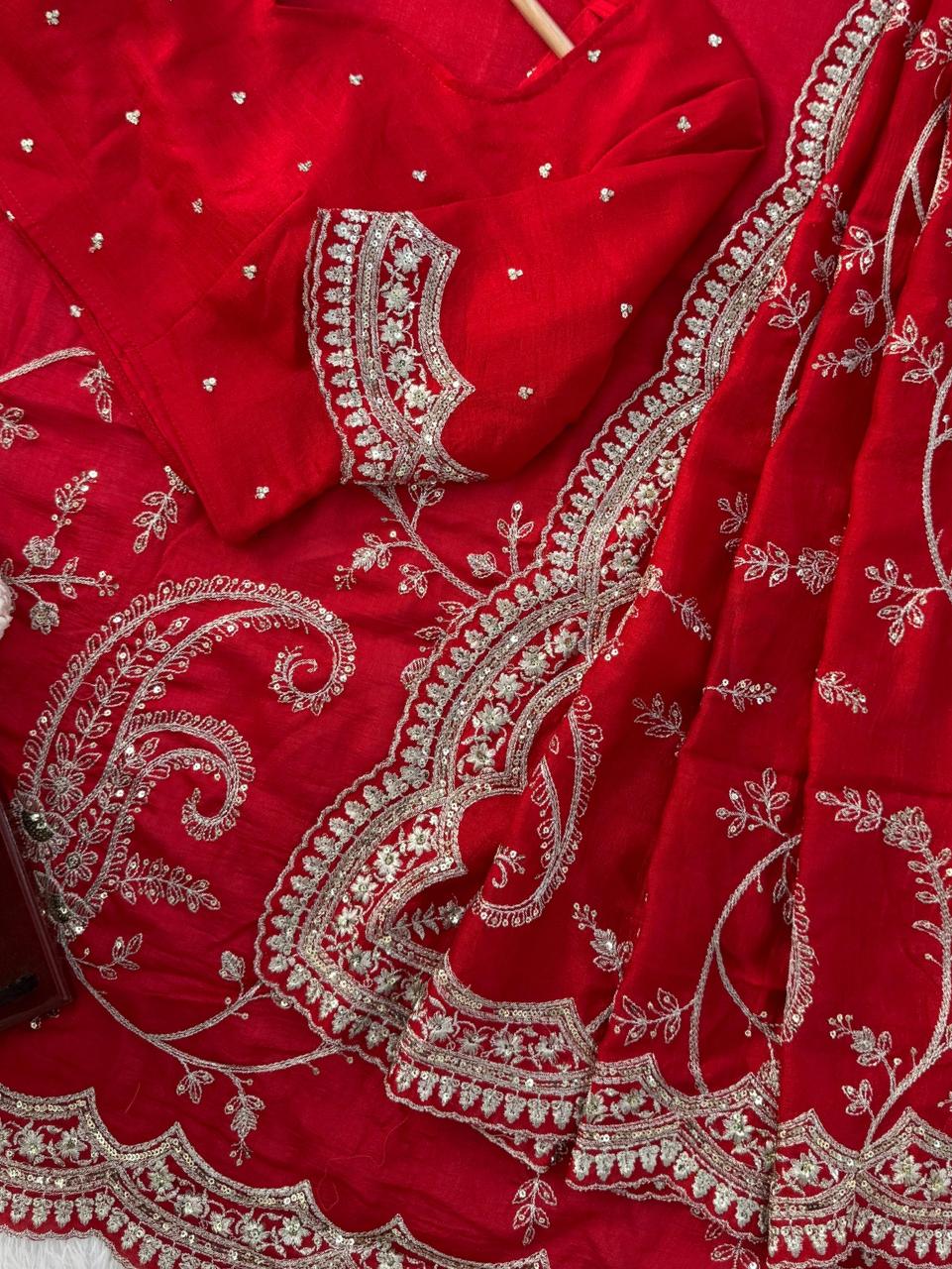 Premium Soft Heavy Glooming Vichitra Saree with Embroidered C-Pallu