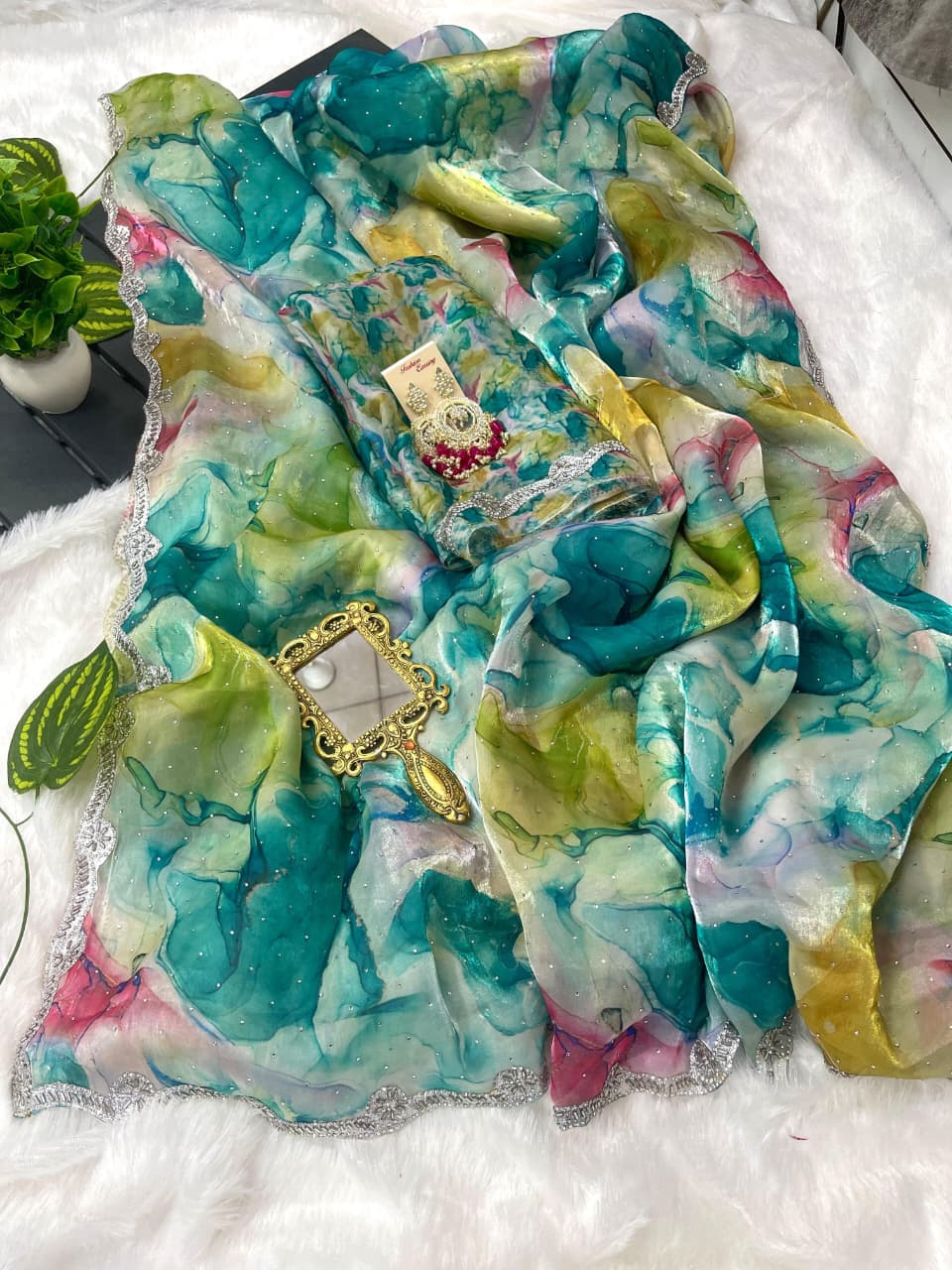 Pure Soft Zimmy Choo Silk Saree with Prism Prints