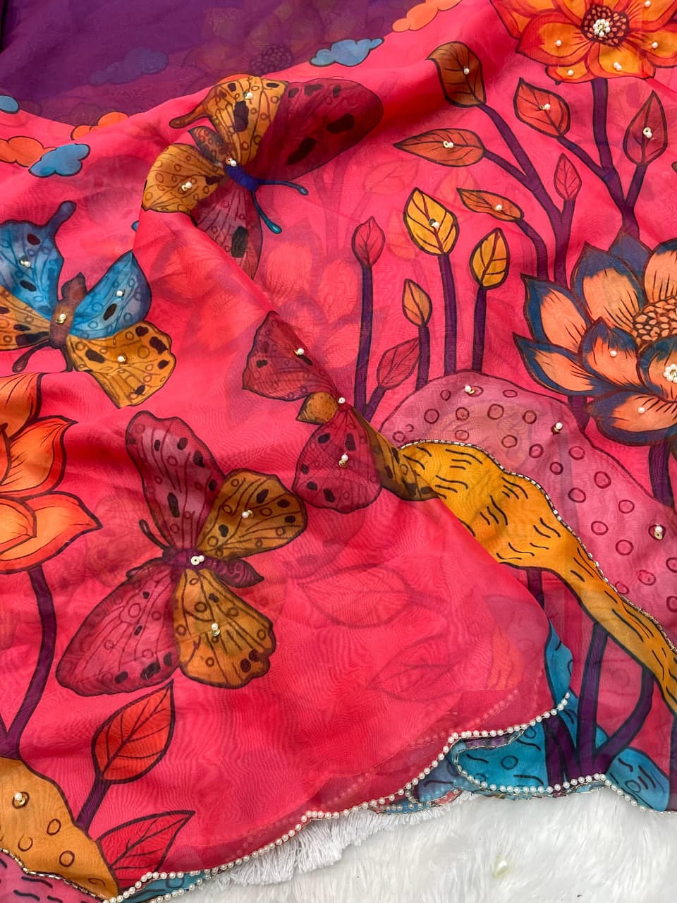 Teby Silk Saree with Butterfly Digital Print & Cutdana Khatli Work Border ✨