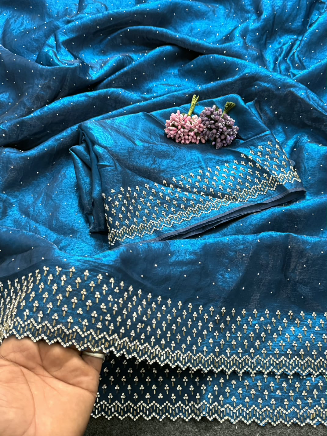 Glamorous Space Silk Saree with Exclusive Jarkhan Work