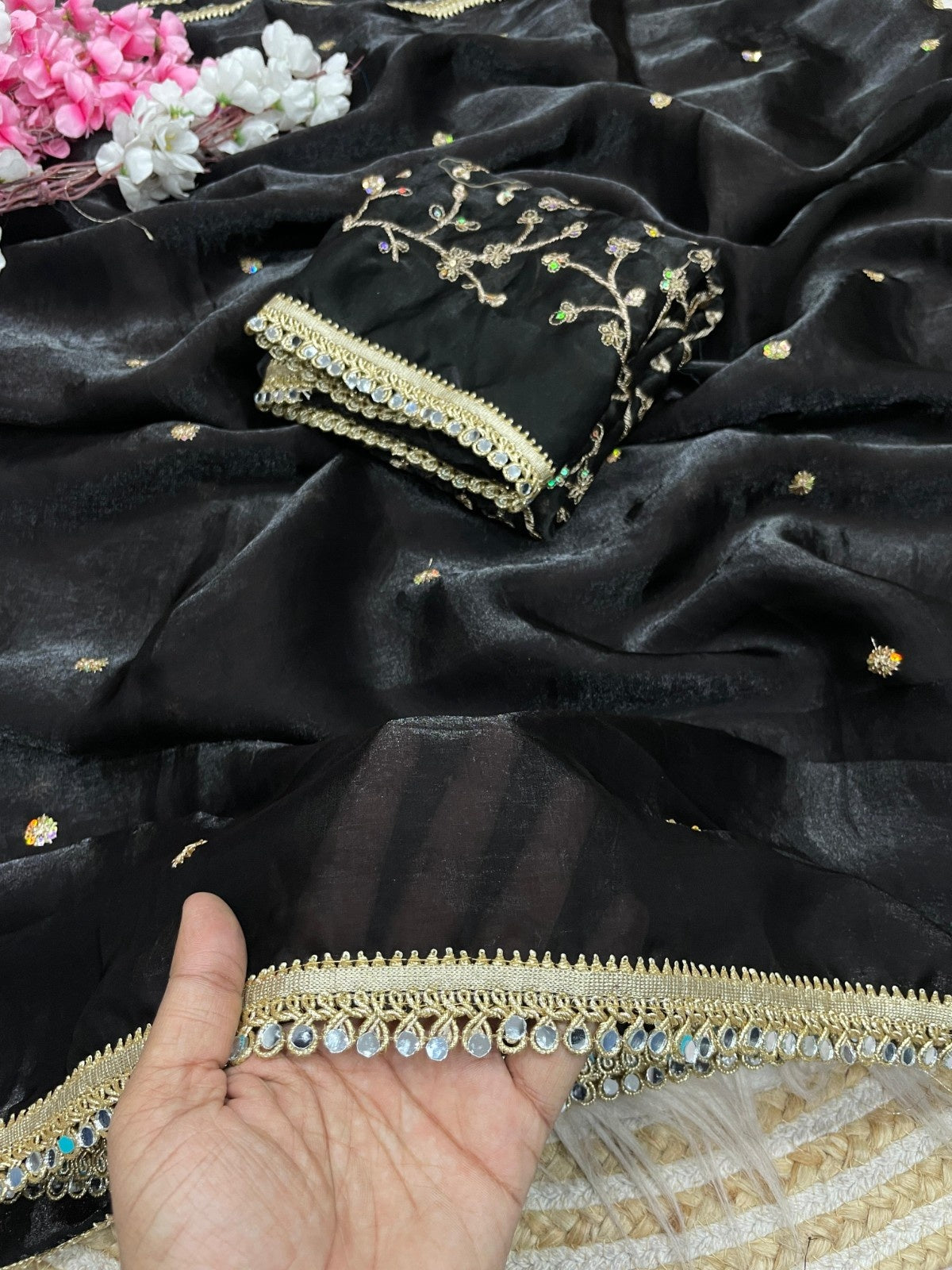 Exclusive Premium Quality Bollywood Saree With Multi Color