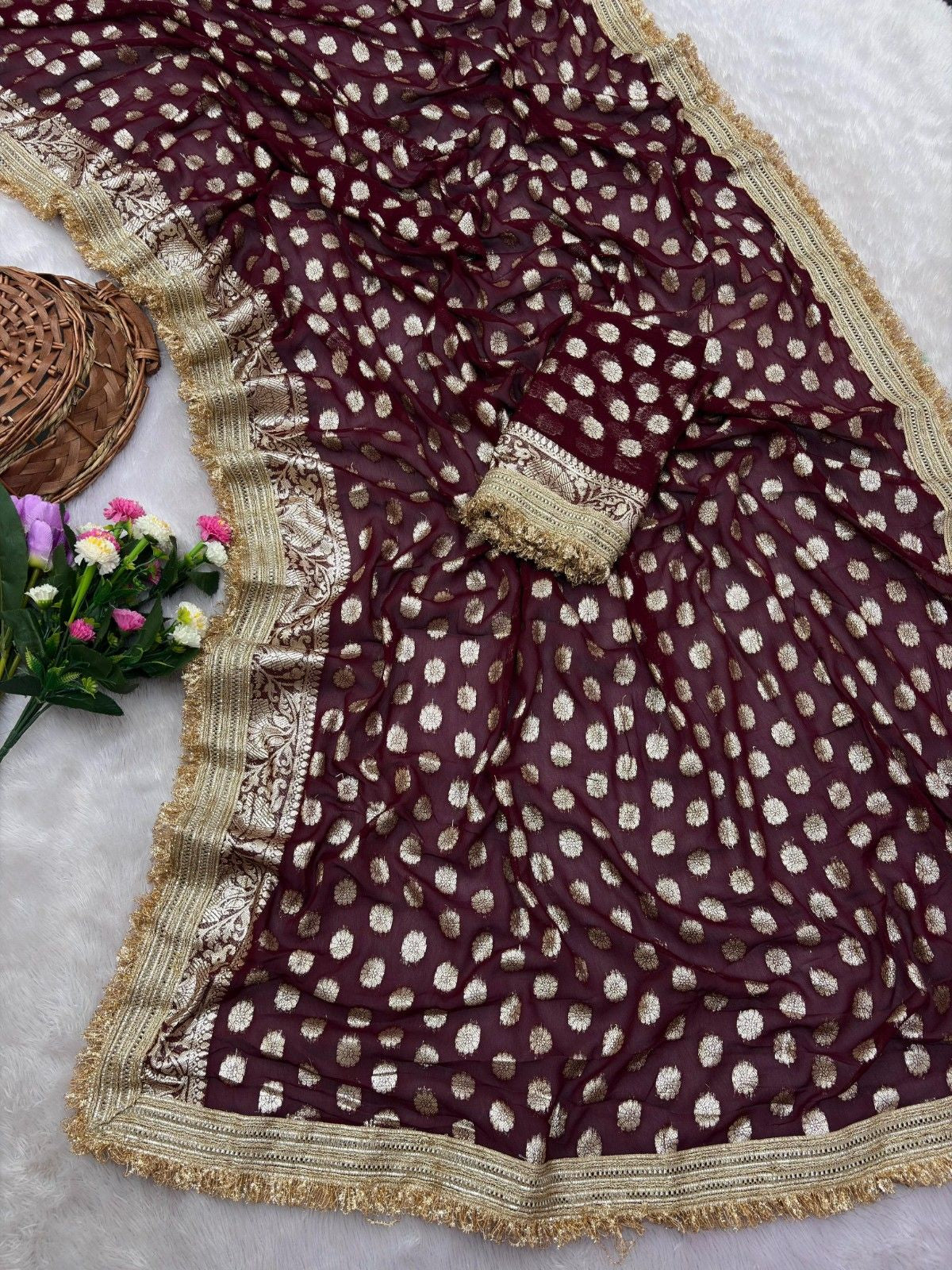 Premium Soft Viscose Georgette Saree With Elegant Lace Border