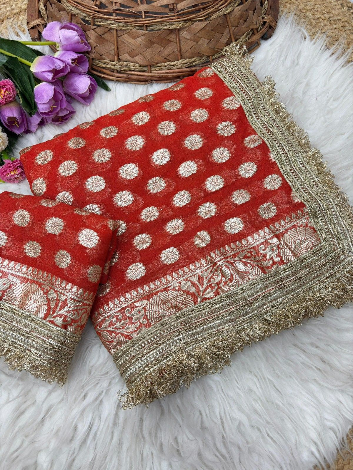 Premium Soft Viscose Georgette Saree With Elegant Lace Border
