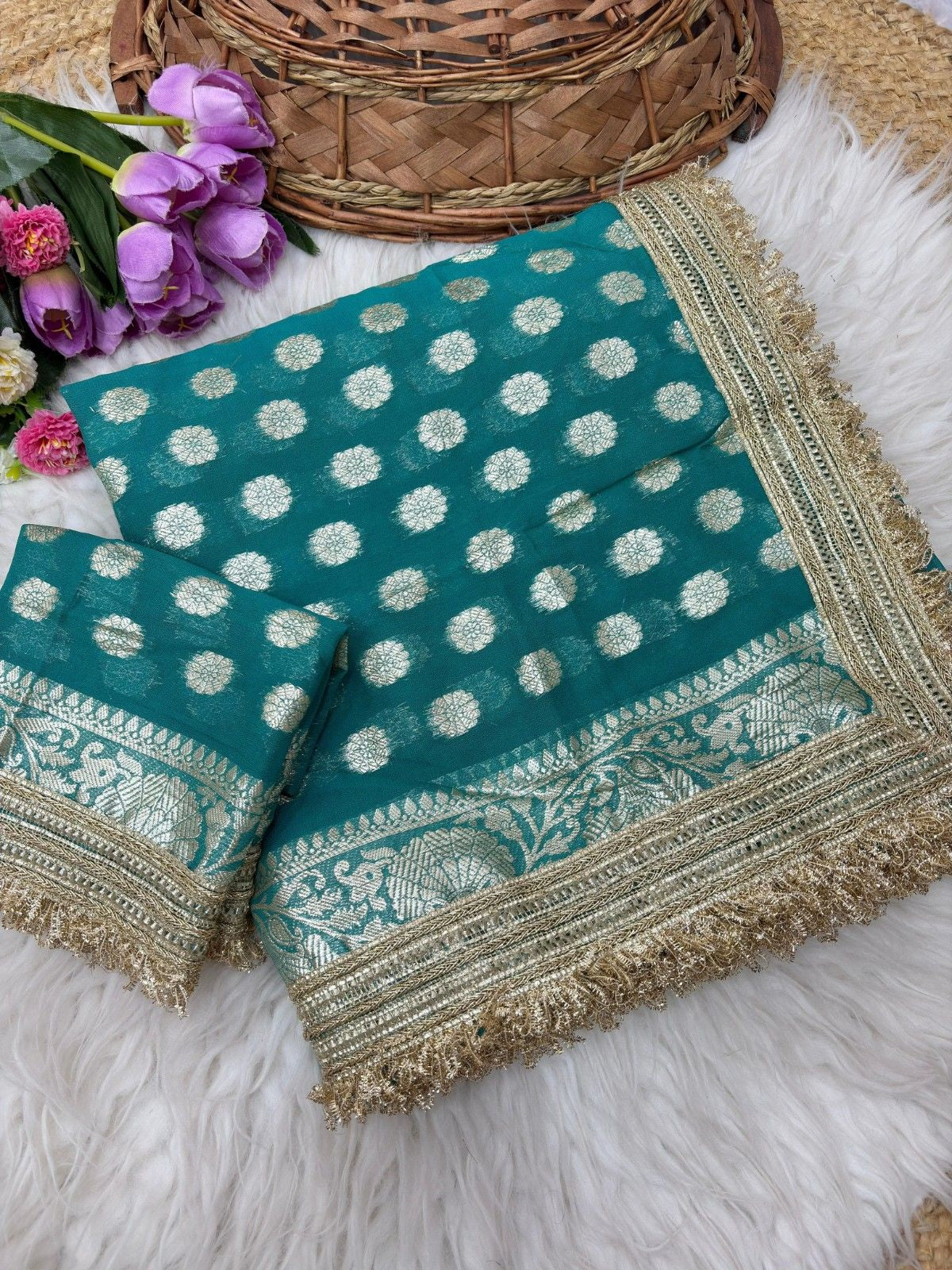Premium Soft Viscose Georgette Saree With Elegant Lace Border