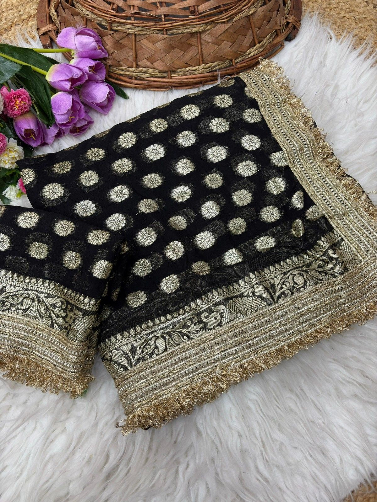 Premium Soft Viscose Georgette Saree With Elegant Lace Border