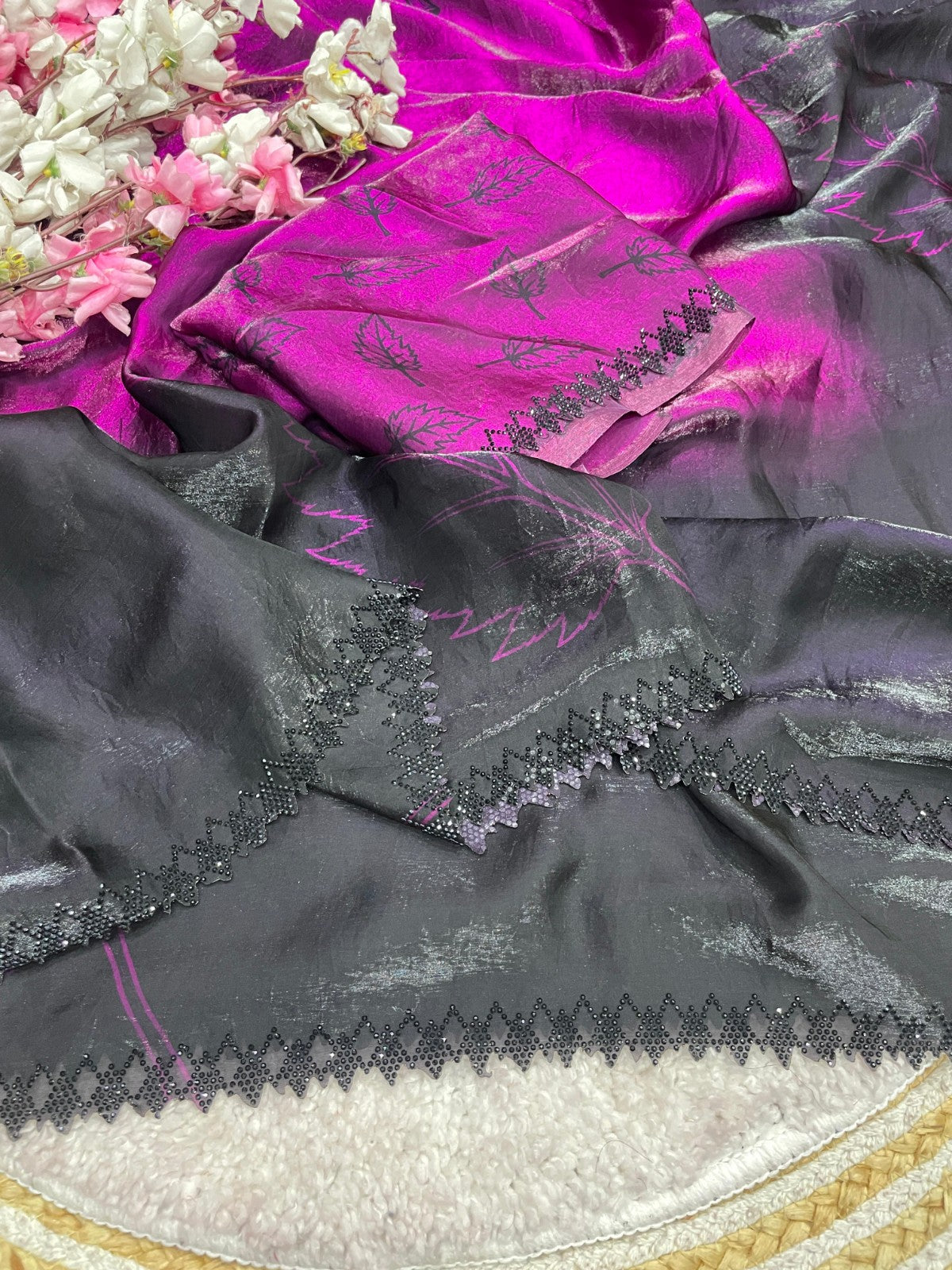 👑 Designer Space Silk Saree – Digital Print & Beautiful Jarkhan Work 👑