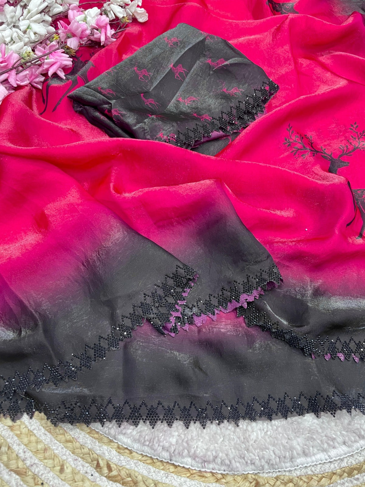 👑 Designer Space Silk Saree – Digital Print & Beautiful Jarkhan Work 👑