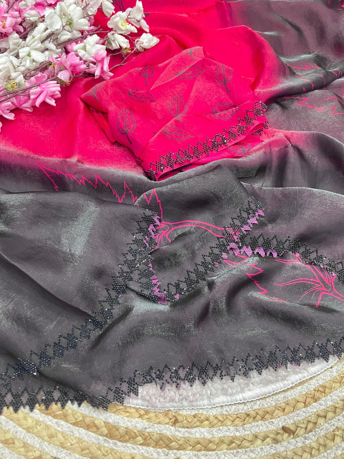 👑 Designer Space Silk Saree – Digital Print & Beautiful Jarkhan Work 👑
