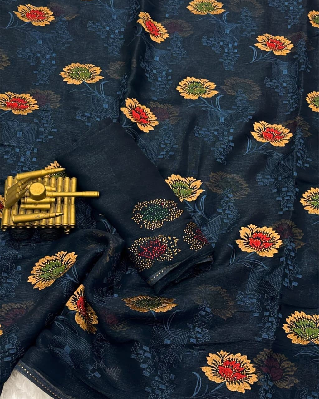 ✨ Sitara Sparkle – Elegant Embroidered Saree