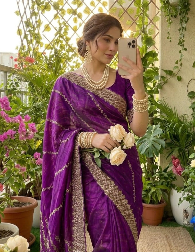 💖 Premium Zimmy Choo Silk Saree with Lehariya Sequence Design 💖