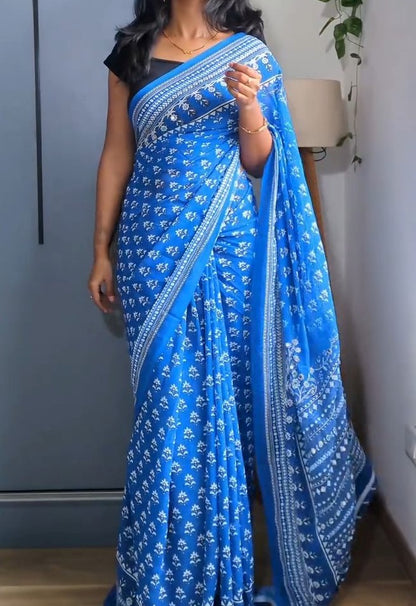 Shaded Celebrity Style Designer Georgette Saree with Mirror & Khatli Work