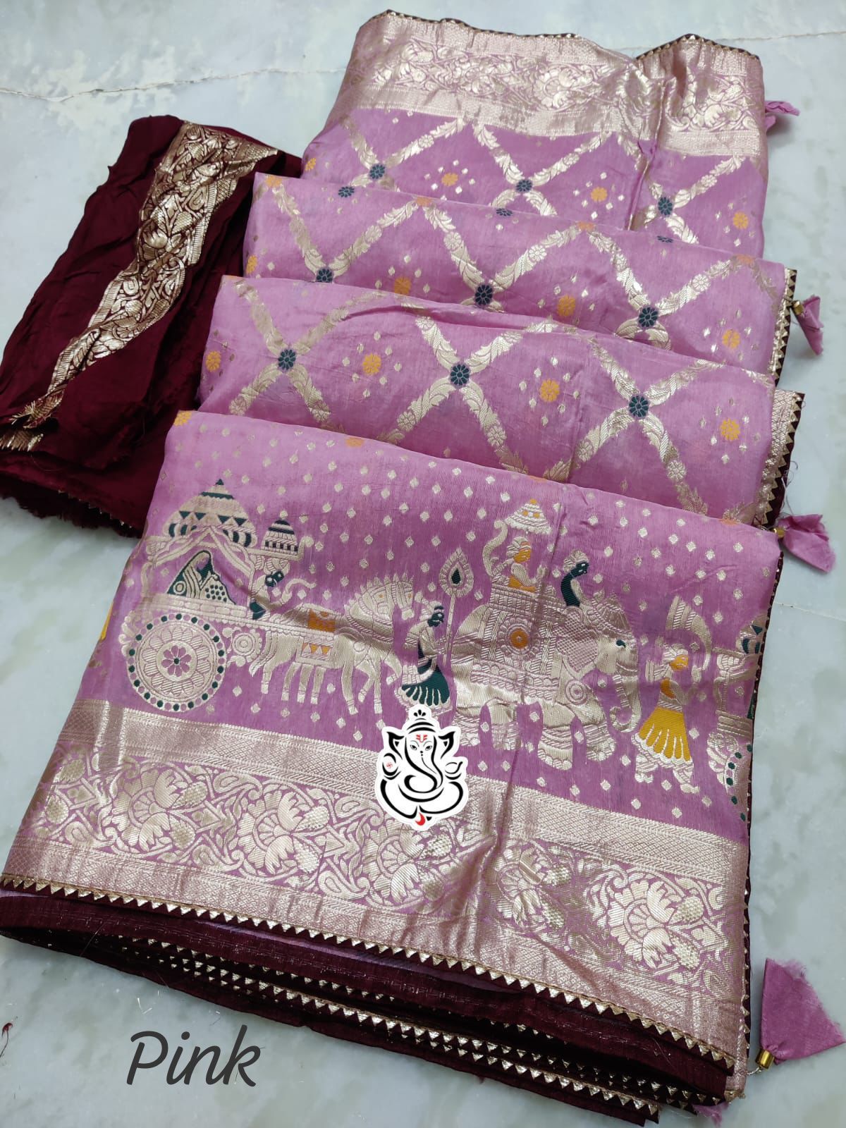 *beautiful color combination Saree for all ladies
