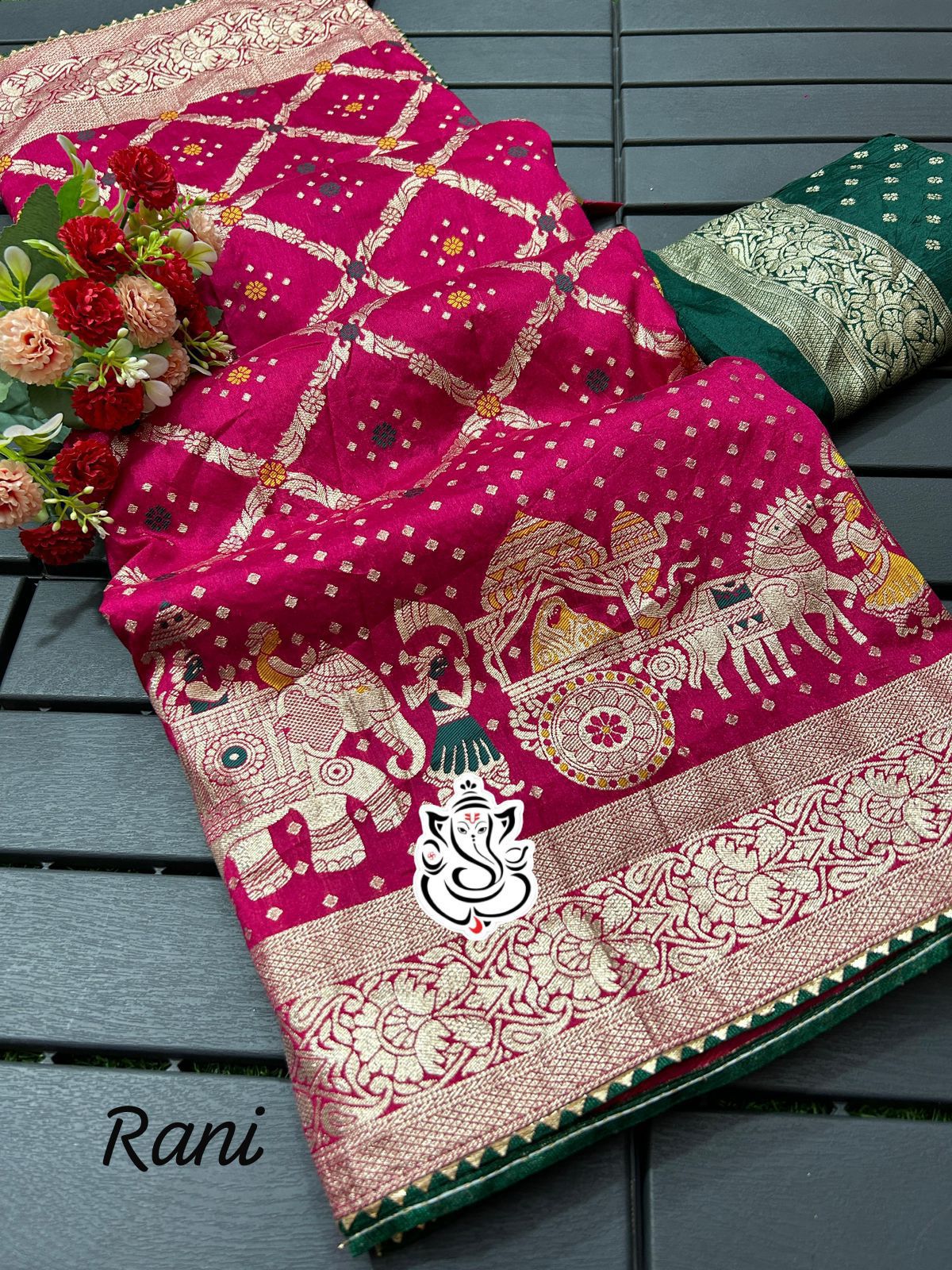 *beautiful color combination Saree for all ladies